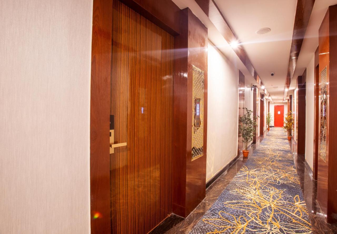 Kingston Hotel バンガロール エクステリア 写真