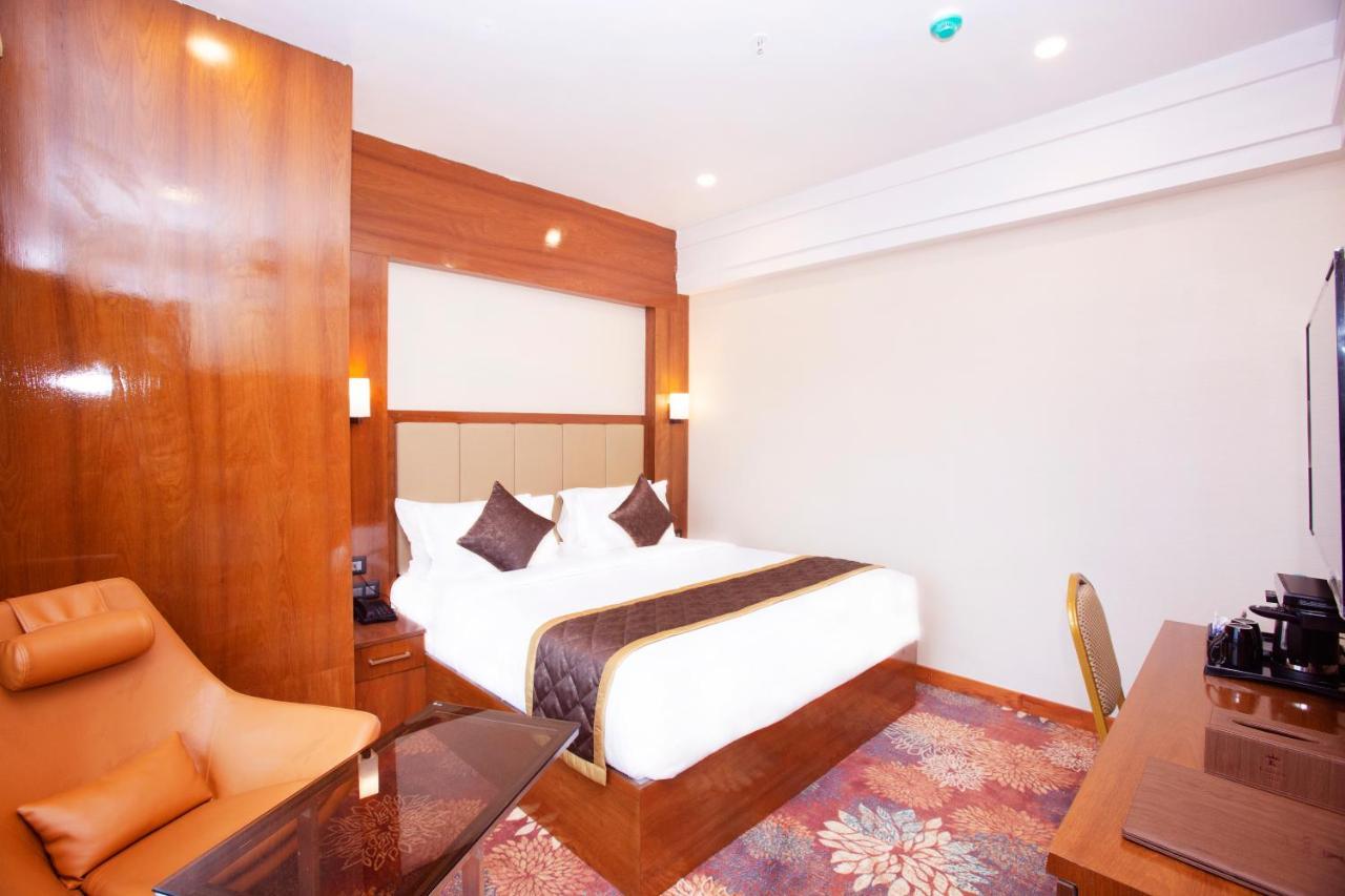 Kingston Hotel バンガロール エクステリア 写真