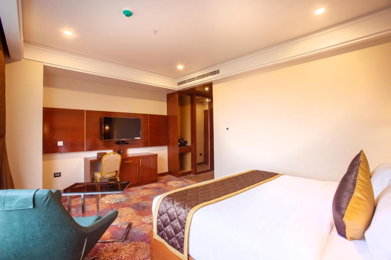 Kingston Hotel バンガロール エクステリア 写真