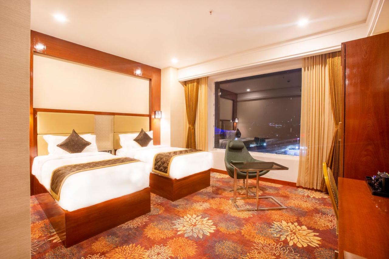 Kingston Hotel バンガロール エクステリア 写真