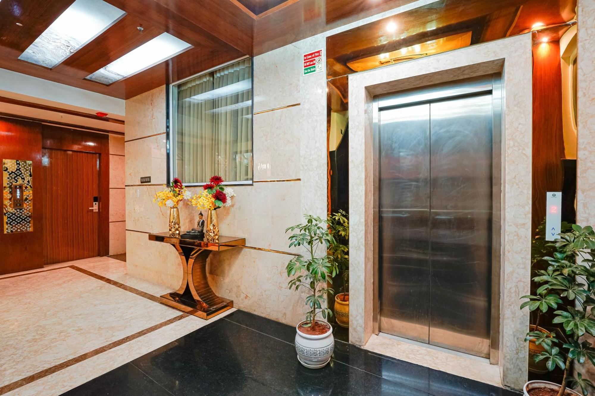 Kingston Hotel バンガロール エクステリア 写真